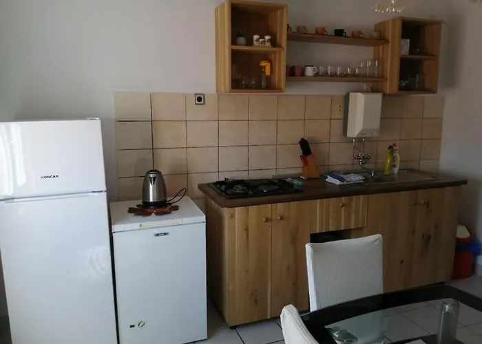 A&n * Bibinje