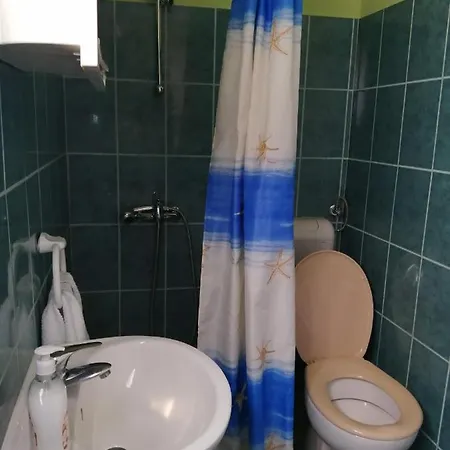 A&n Apartment *